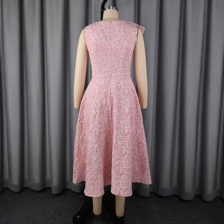 Damen Hochwertiges Abendkleid mit romantischen Blumenapplikationen Echo Archiv