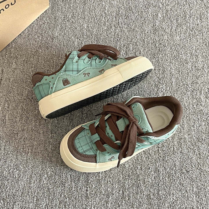 Damen Komfortable Sneaker im verspielten Design Echo Archiv