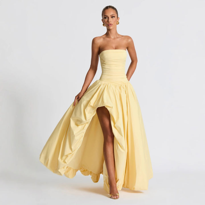 Damen Abendkleid mit figurbetontem Oberteil und asymmetrischem Rock Echo Archiv
