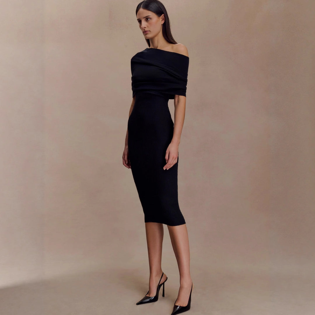 Damen elegantes Strickkleid mit off-shoulder Design Echo Archiv