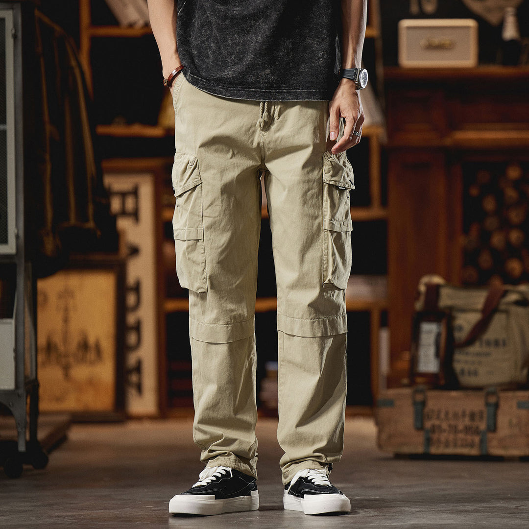 Herren Cargo-Hose mit zahlreichen Funktionstaschen und elastischem Bund Echoarchiv