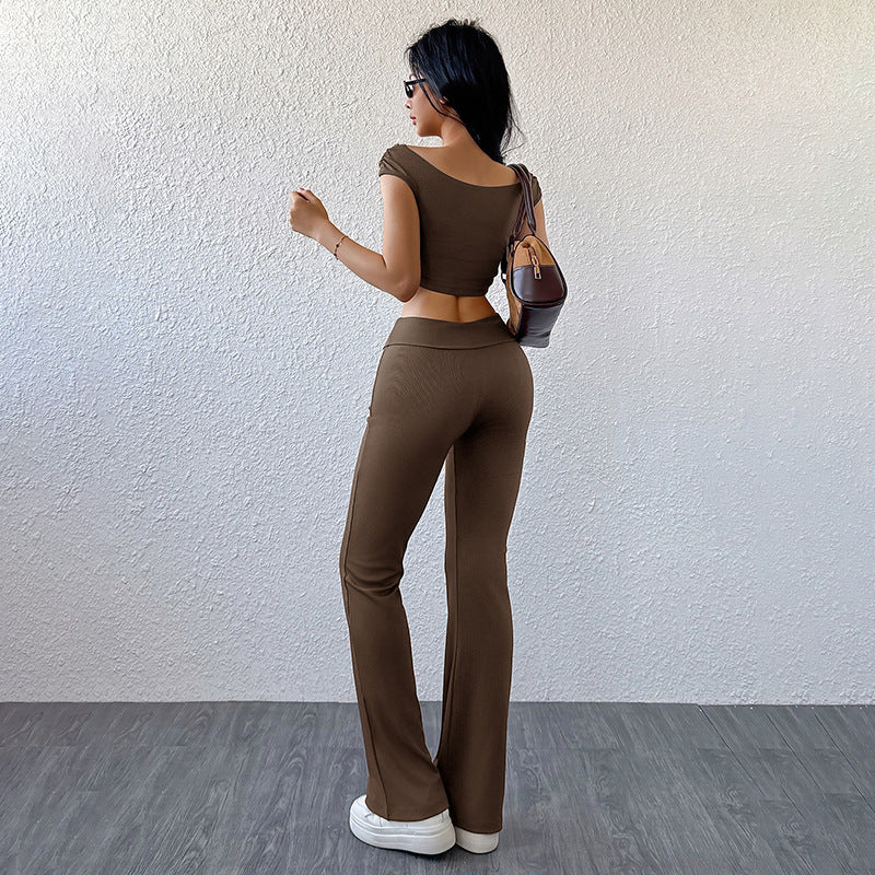 Damen Bequemes Set aus Crop Top und Flared Pants Echo Archiv