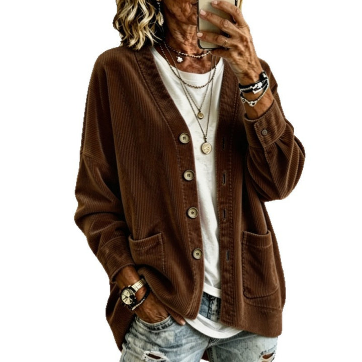 Damen Oversized Cord-Cardigan mit aufgesetzten Taschen und Holzknöpfen Echo Archiv