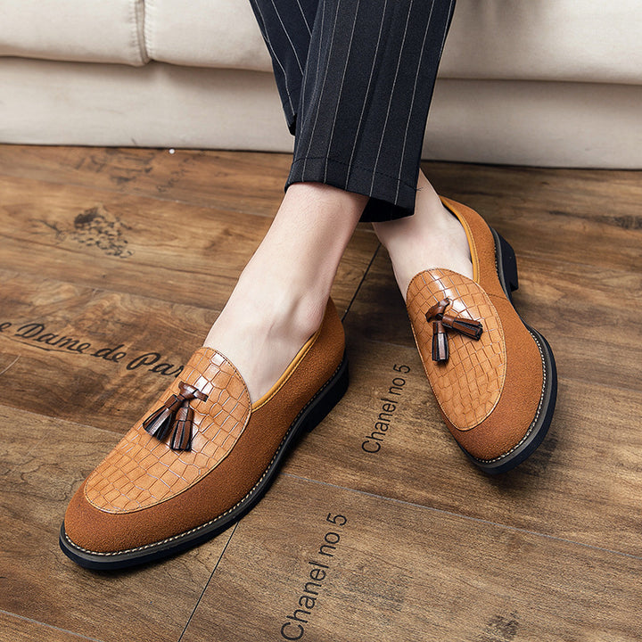 Herren eleganter Quasten-Loafer mit kroko-geprägtem Lederblatt und weichem Veloursaußenmaterial Echo Archiv