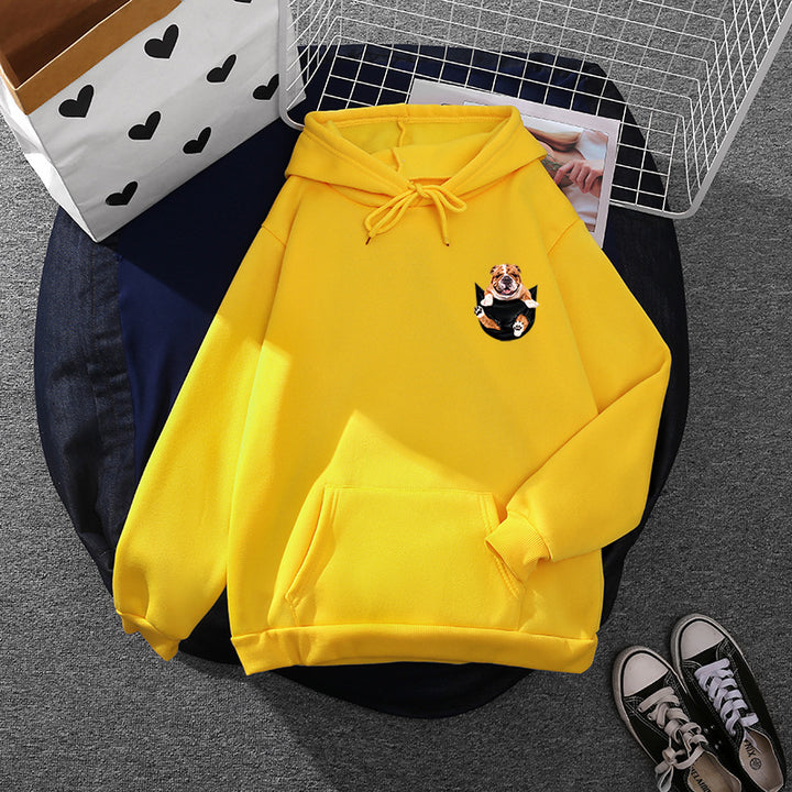 Unisex Kapuzenpullover mit Bulldoggen-Taschenpatch, oversized Schnitt und angerauter Fleece-Innenseite – Auréline