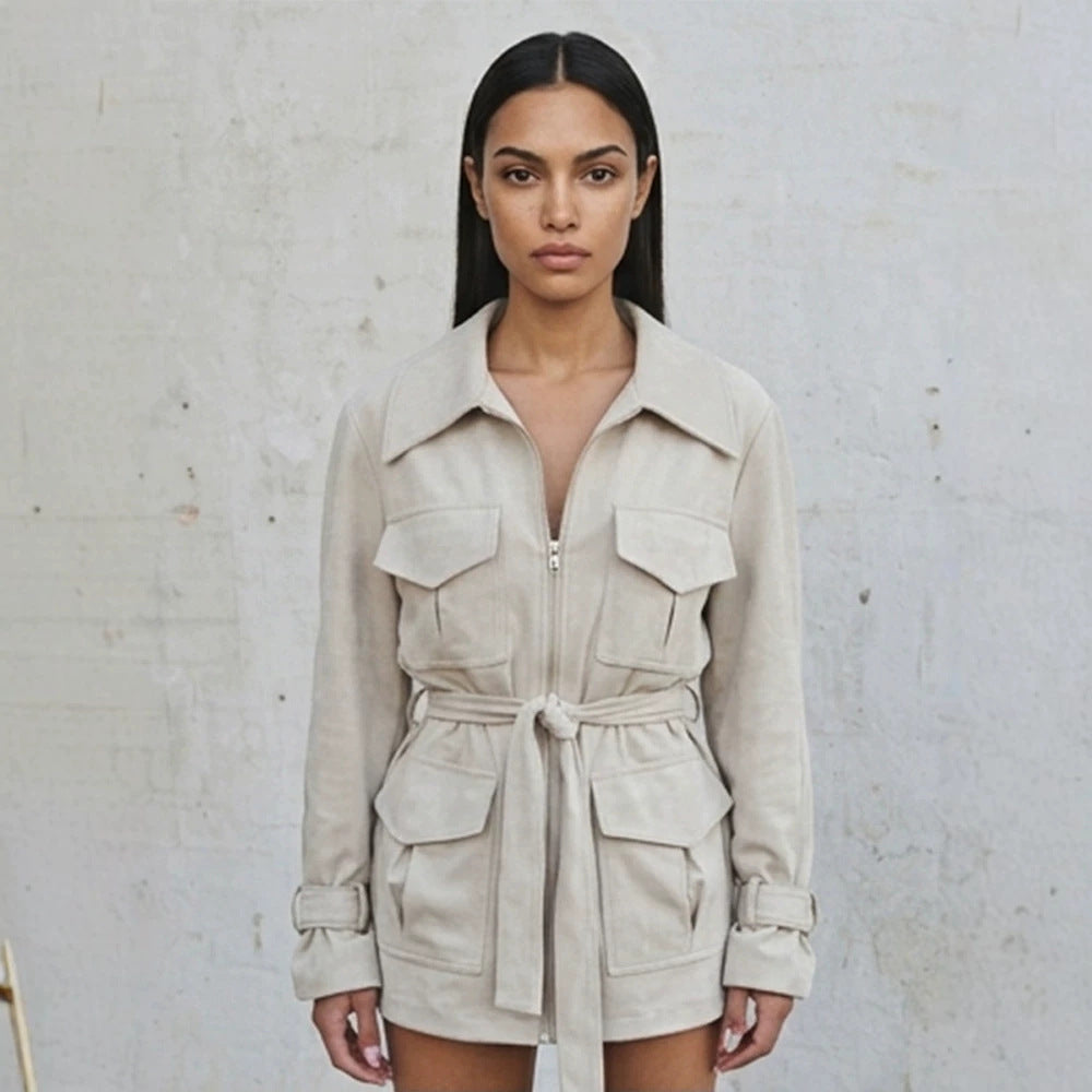 Damen Kurzjacke im Utility‑Shacket‑Stil mit Taillenzug Echoarchiv