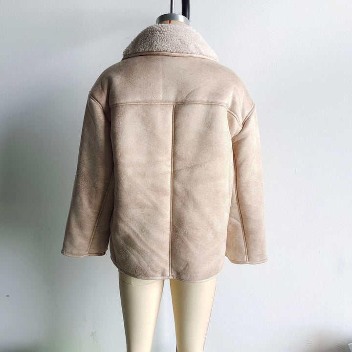 Damen Boxy Jacke in Lammfelloptik mit Teddyfutter und großem Umlegekragen Echo Archiv