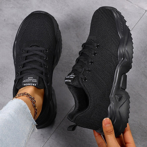 Damen Urbaner Strick-Sneaker mit elastischem Schaft, robuster Profilsohle und gepolstertem Komfortfußbett Echoarchiv