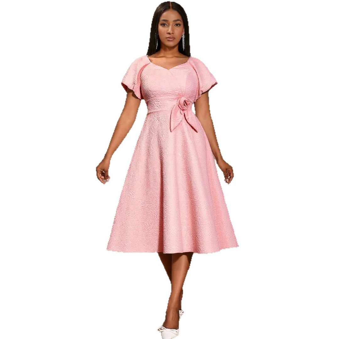 Damen Kleid mit voluminösen Puffärmeln und eleganter Schleifenapplikation Echo Archiv