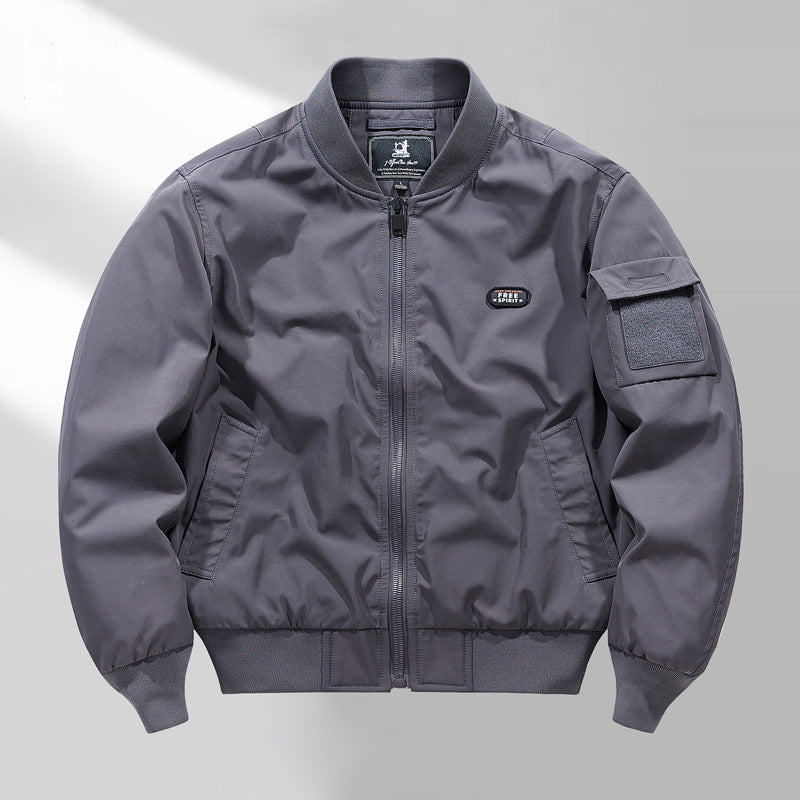 Herren Kurzblouson im Aviator‑Minimalstil mit Multifunktions‑Ärmeltasche Echoarchiv