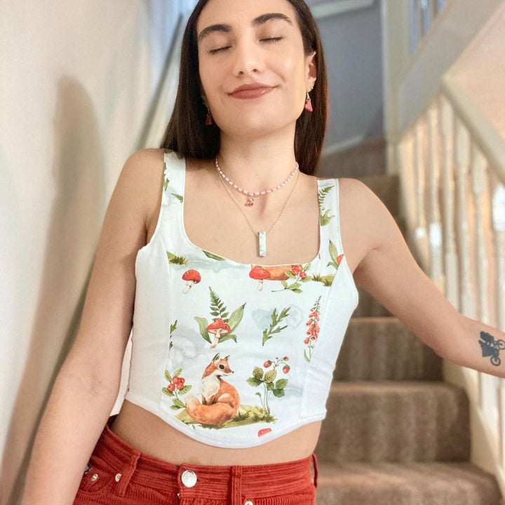 Damen Crop Top mit kunstvollem Flora-Design und verstellbaren Trägern Echo Archiv