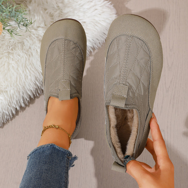 Damen Gepolsterte gesteppte Slip-On Freizeitschuhe mit rutschfester Profilsohle Echo Archiv
