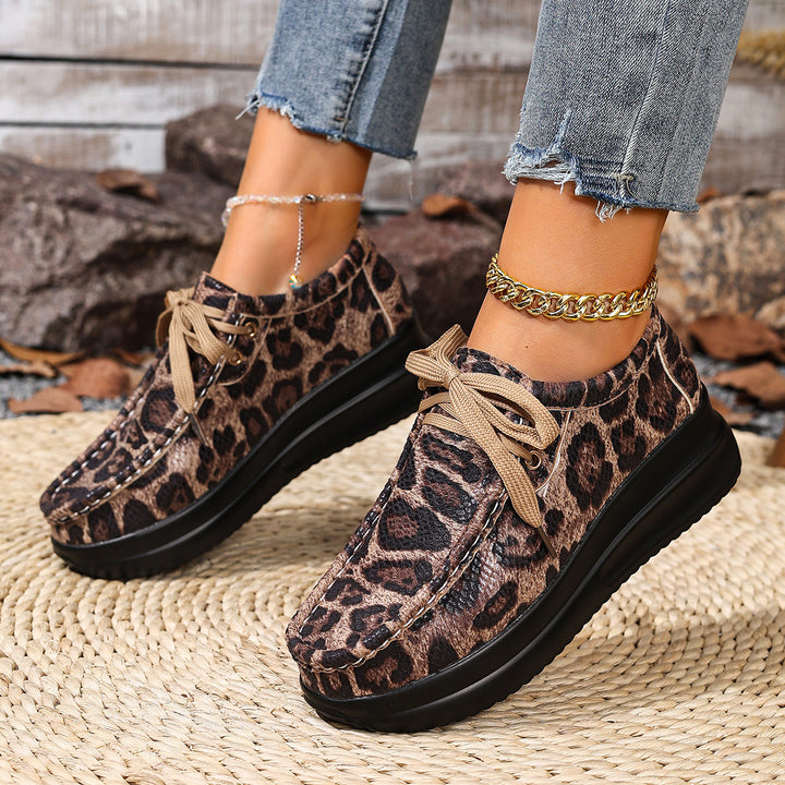 Damen Mokassin‑Sneaker mit Leopardenmuster, dicker Komfortsohle und Schnürung Echo Archiv