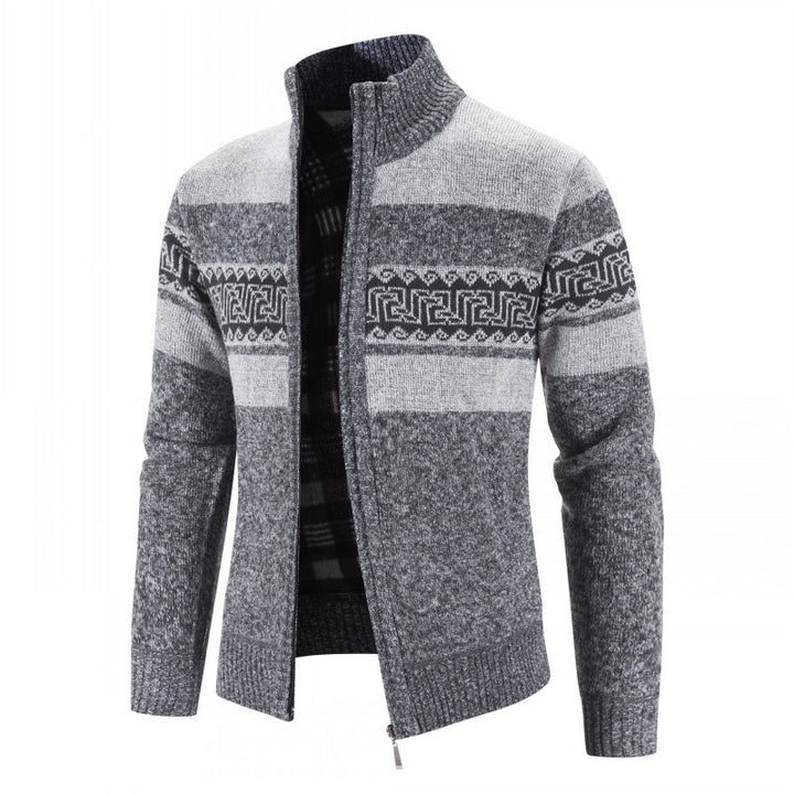 Herren Strickjacke mit hohem Kragen und attraktiven Mustern Echoarchiv