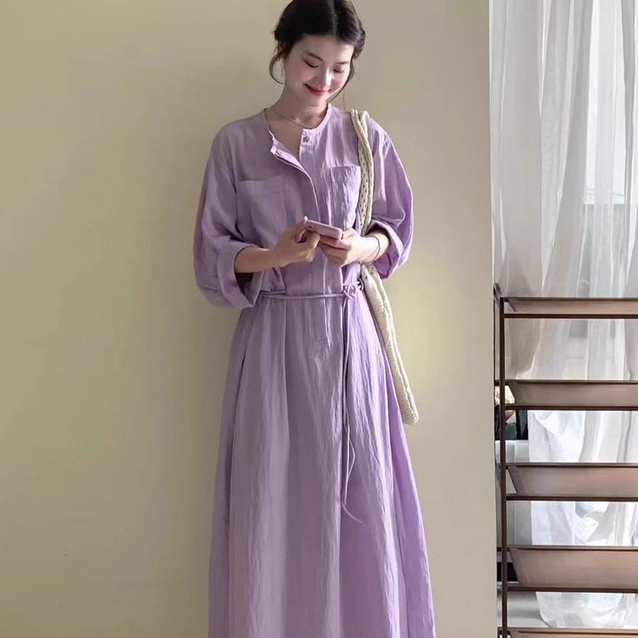 Damen Maxikleid mit Stehkragen, 3/4-Ärmeln und Tunnelzugtaillierung – Valéora