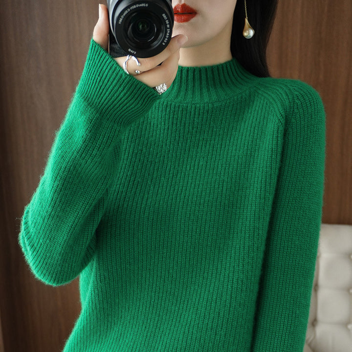 Damen Kurz-Stehkragenpullover aus feinem Feinstrick mit kaschmirähnlicher Weichheit und Raglanärmeln Echoarchiv