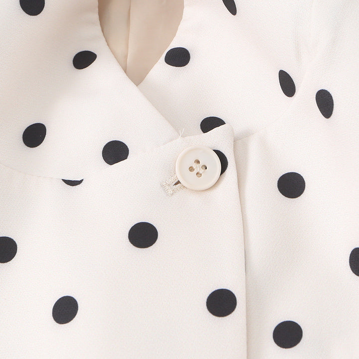 Damen Gepunkteter Boxy‑Blazer mit Stehkragen und Pattentaschen Echoarchiv