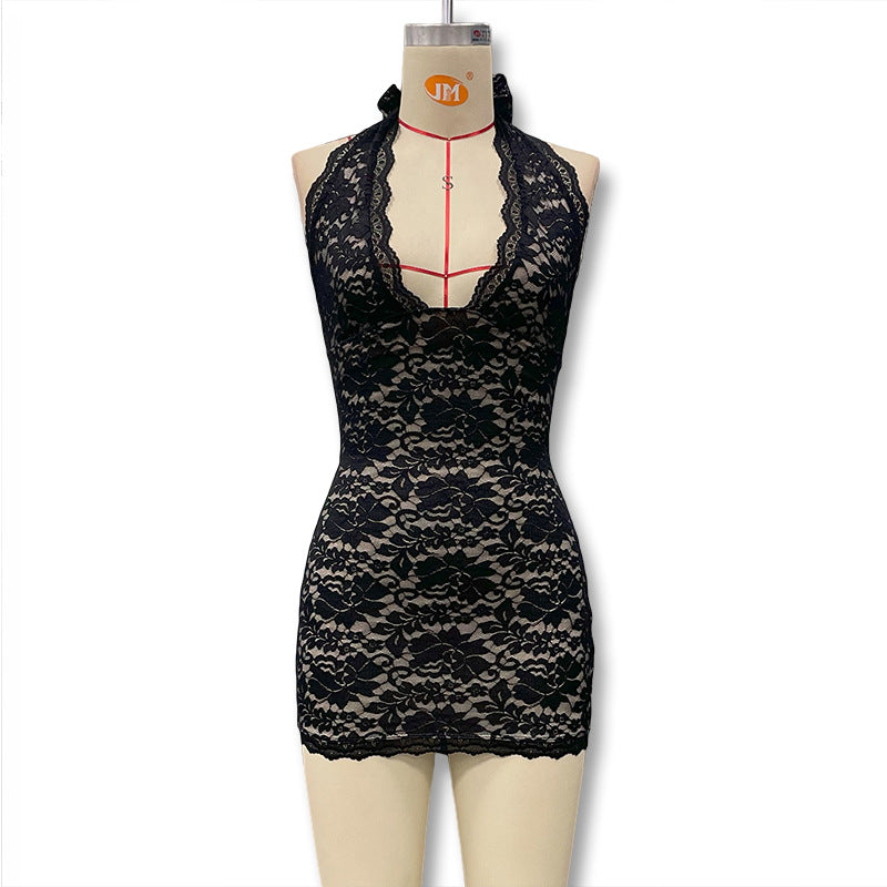 Damen Spitzenkleid mit tiefem Halterneck und figurbetontem Schnitt Echo Archiv