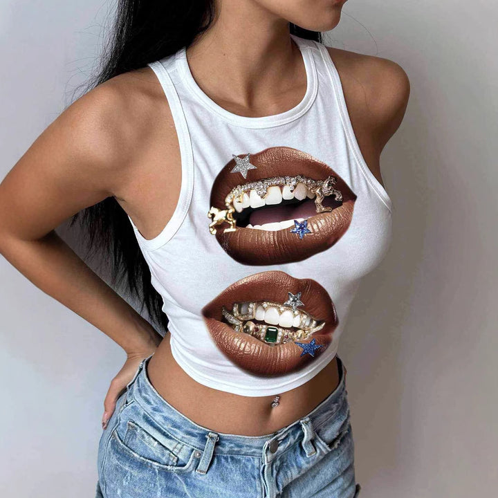 Damen Tanktop mit künstlerischem Lippenmotiv und figurbetontem Schnitt Echo Archiv