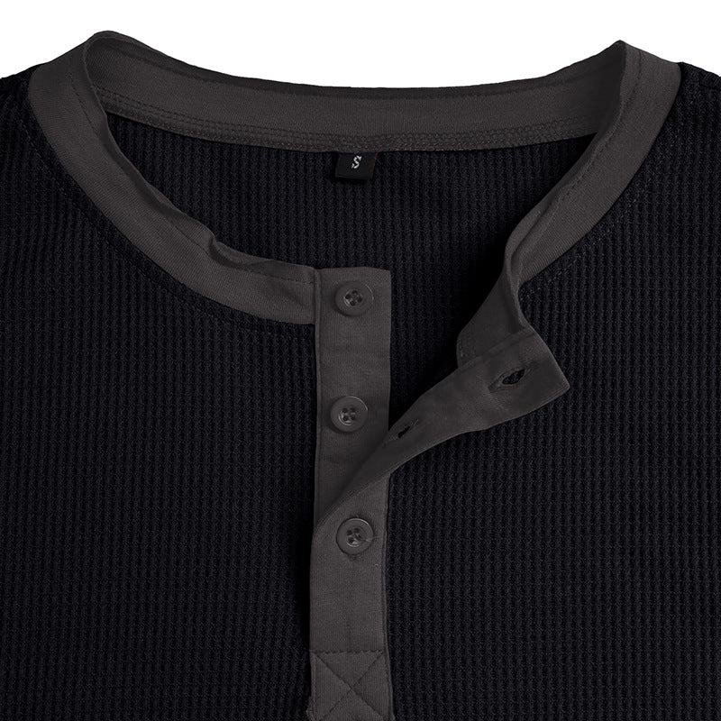 Herren Kurzarm-Henley-Shirt mit kontrastierenden Designelementen Echoarchiv
