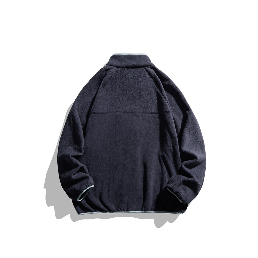 Unisex Oversize Fleecejacke mit Stehkragen, durchgehendem Reißverschluss und Kontrastpaspeln Echoarchiv