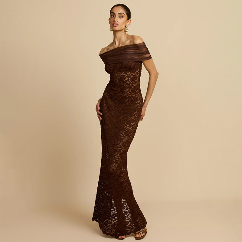Damen Spitzen-Maxikleid mit schulterfreiem Design und elegantem Drapierungseffekt Echo Archiv