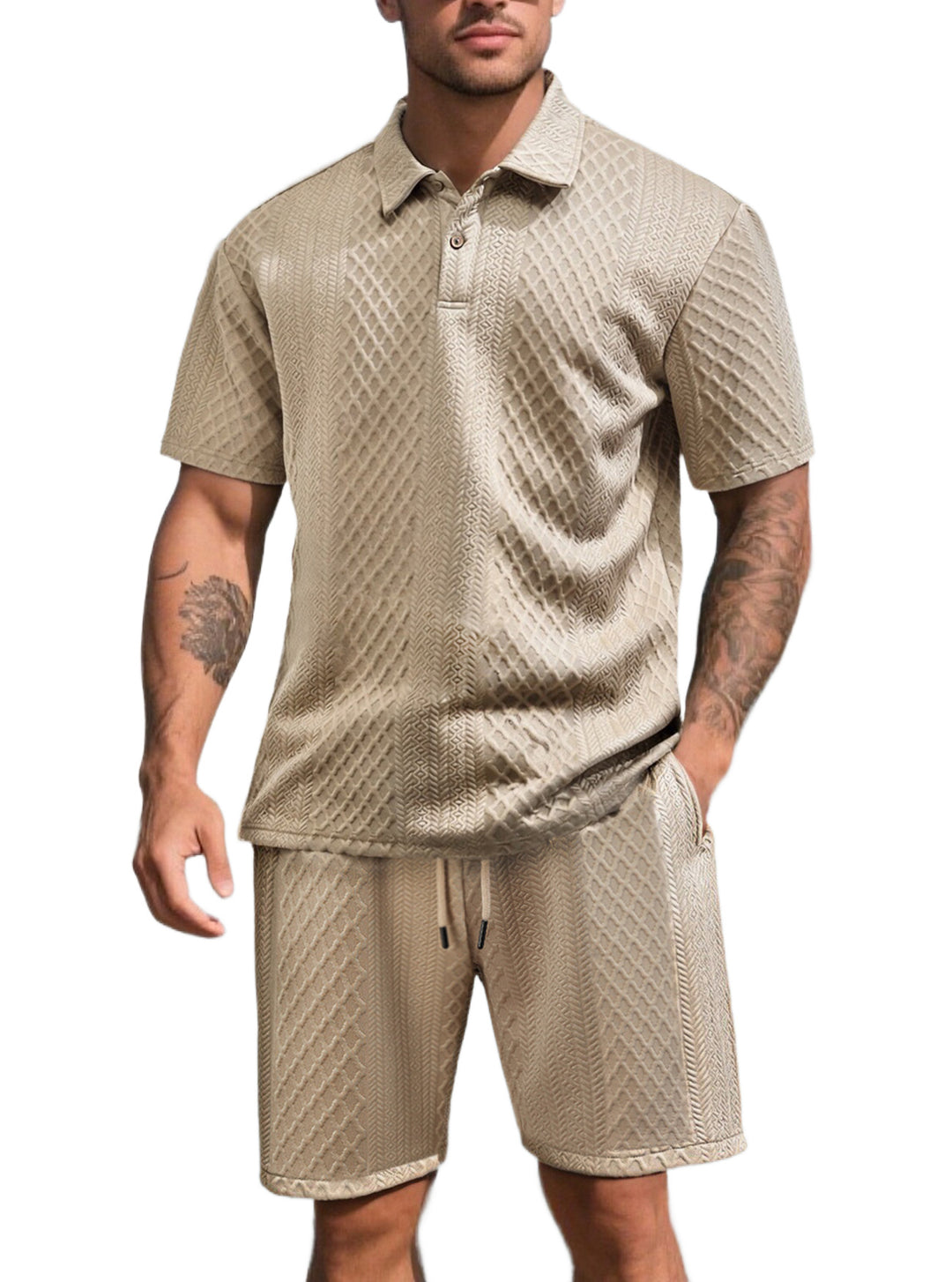 Herren nan dreidimensionales Relief-Freizeit-Set mit Polokragen, verdeckter Knopfleiste und elastischer Tunnelzugshorts Echo Archiv