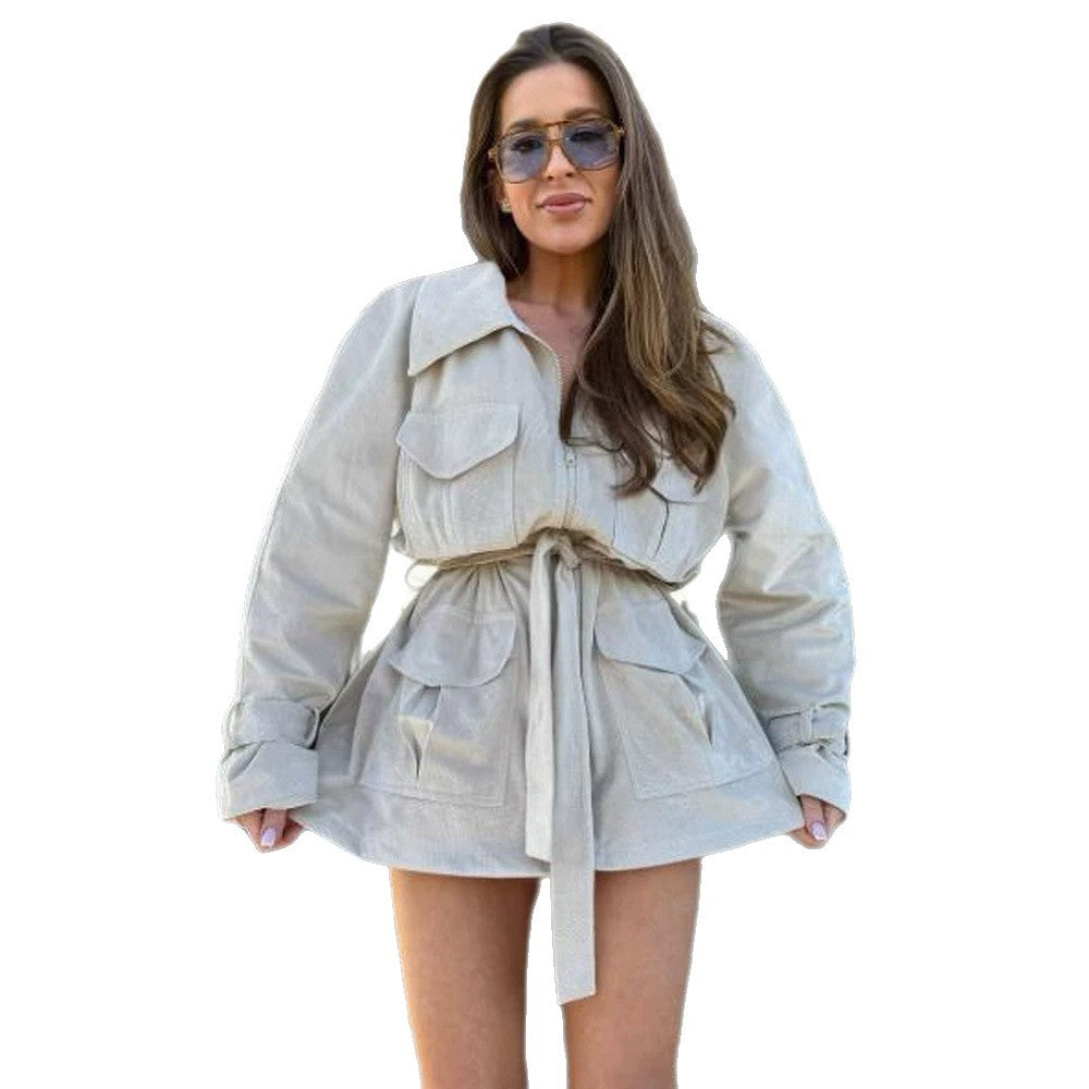 Damen Kurzjacke im Utility‑Shacket‑Stil mit Taillenzug Echoarchiv