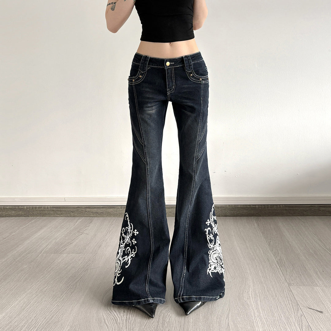 Damen Jeans mit ausgestelltem Bein und eleganter Stickerei Echo Archiv