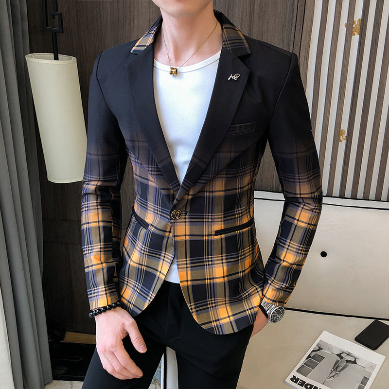 Herren eleganter Karo-Blazer mit modernem Schnitt und feinen Details Echoarchiv