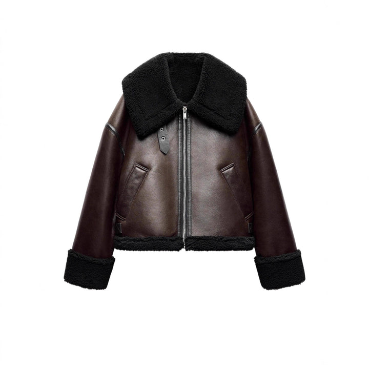 Damen Kurz geschnittene Aviator‑Jacke aus Lammfellimitat mit großem Teddykragen Echo Archiv