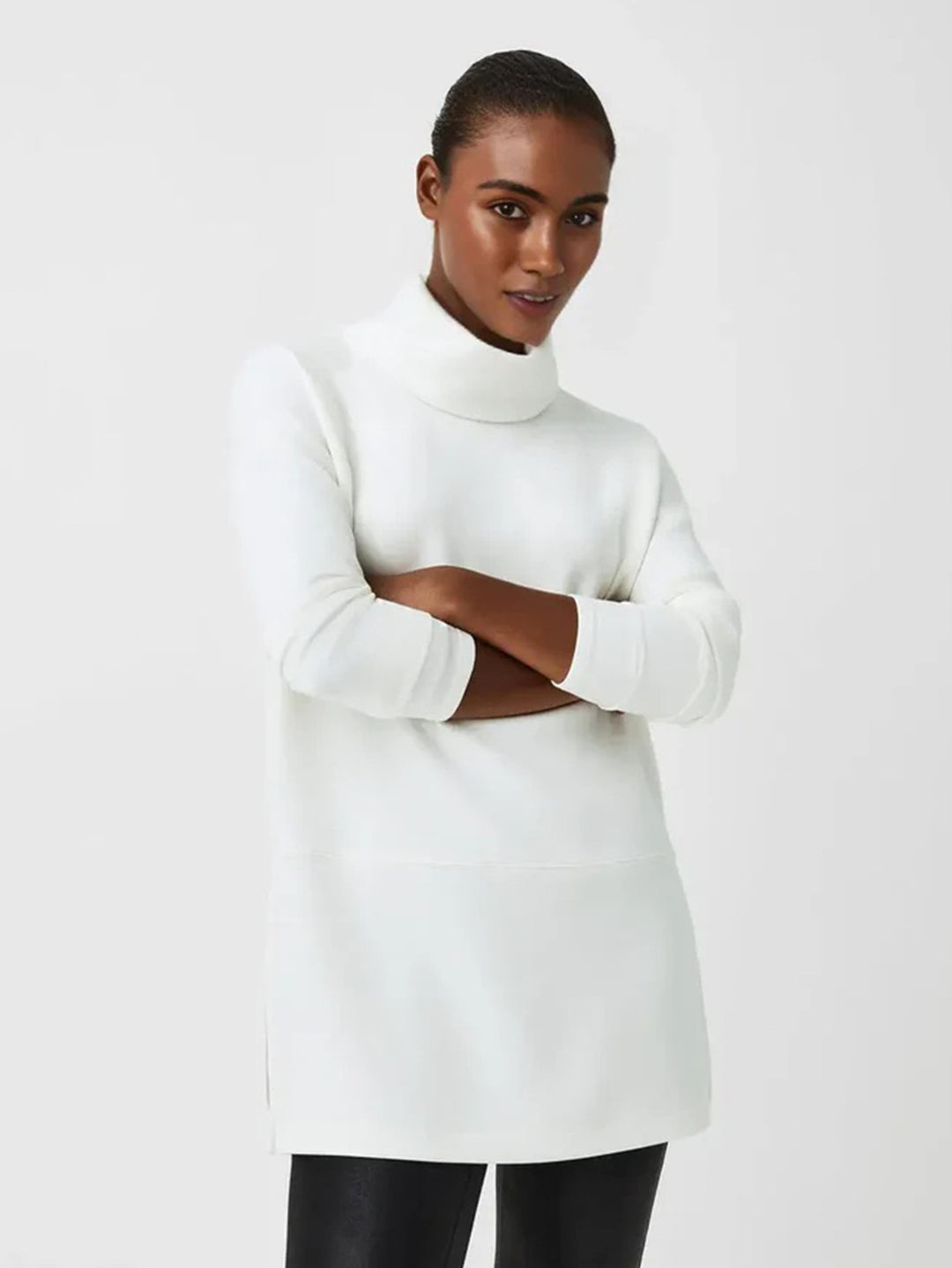 Damen Cozy Funnel Neck Tunika Pullover mit Übergrößen-Schnitt und seitlichen Schlitzen Echoarchiv