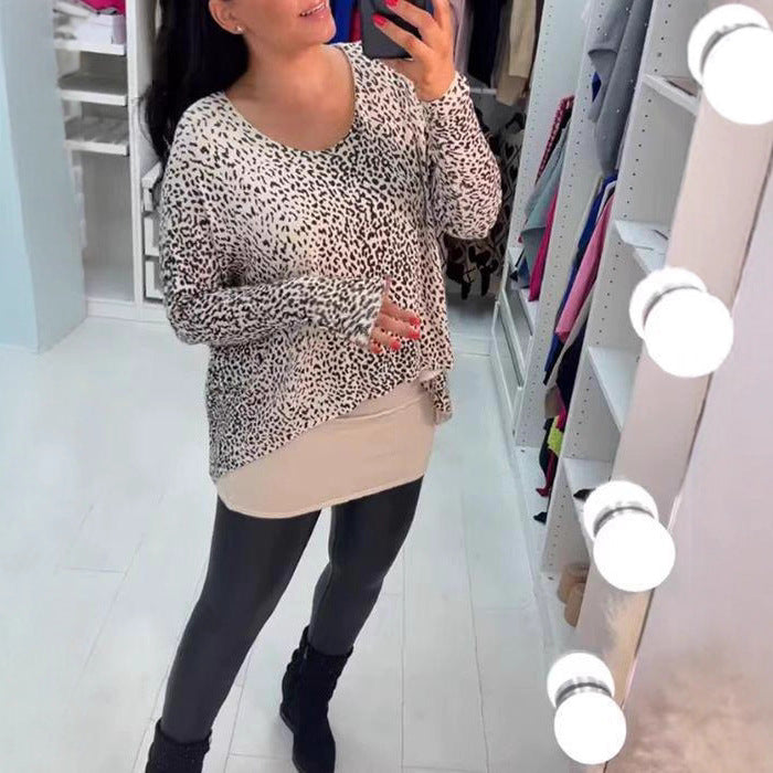Damen nan weit geschnittenes Tunika-Longsleeve mit Leomuster, abgerundetem Saum und Lagenoptik Echo Archiv