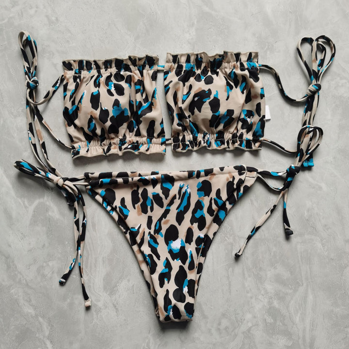 Damen Bandeau-Bikini mit voluminösen Rüschendetails Echo Archiv