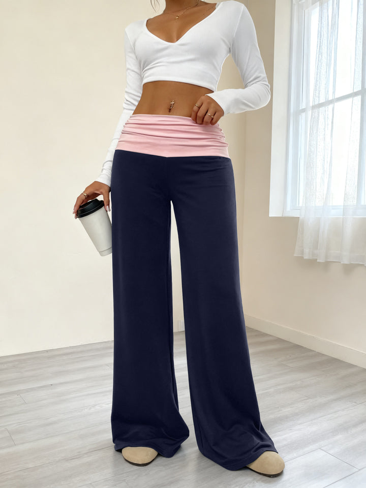 Damen Hochwertige Sporthose mit weitem Bein und Miditaille Echo Archiv