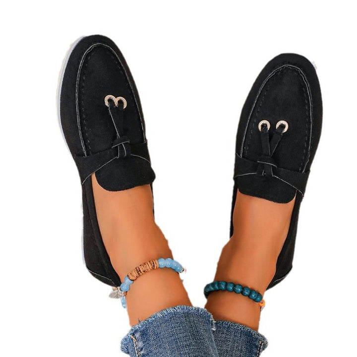 Damen Slipper-Loafer aus Velourslederoptik mit dekorativem Knotenriemen und leicht profilierter Gummisohle – Lioré