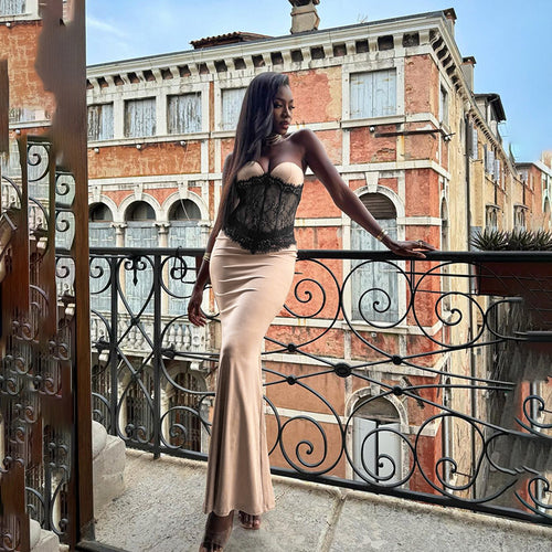 Damen Langarm-Boudoir-Kleid mit Spitzenoberteil Echo Archiv