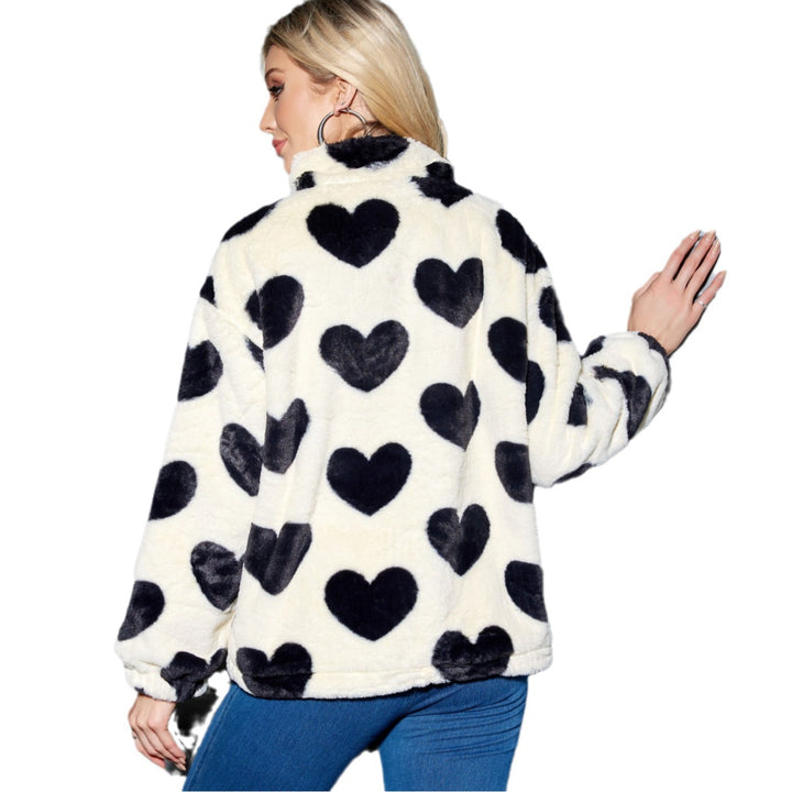 Damen Kurzjacke aus Kunstfell mit Herzmotiv, Kapuze und Reißverschluss – Célinea