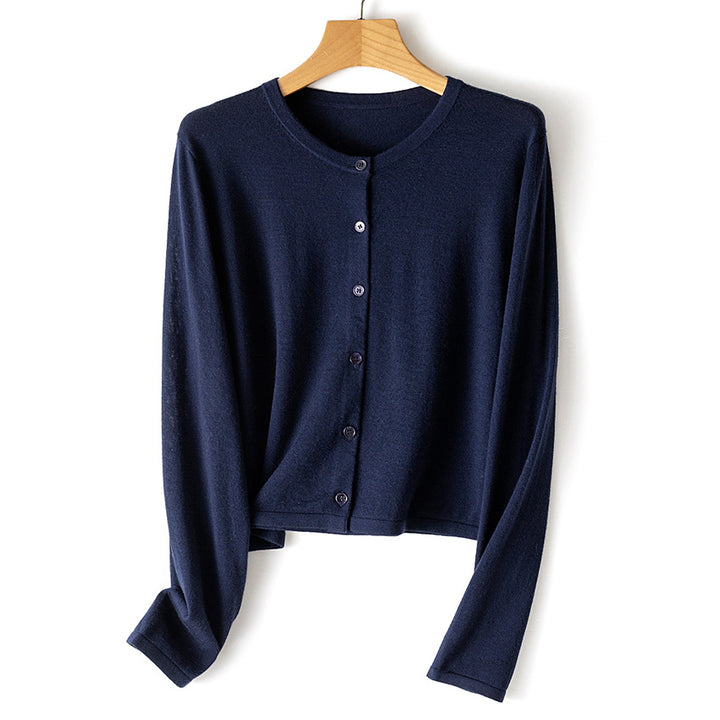 Damen leichte kurz geschnittene Feinstrick-Cardigan mit Rundhalsausschnitt und Knopfleiste Echoarchiv