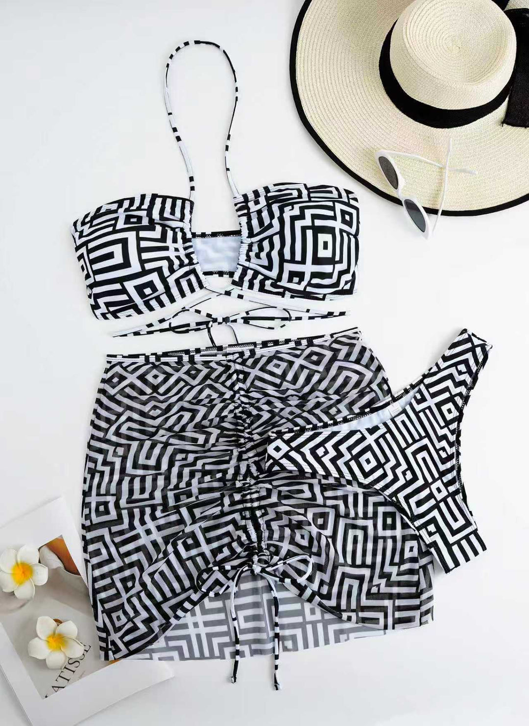 Damen Stylisches Bikini-Set mit Rüschen und bindbarem Überrock Echo Archiv