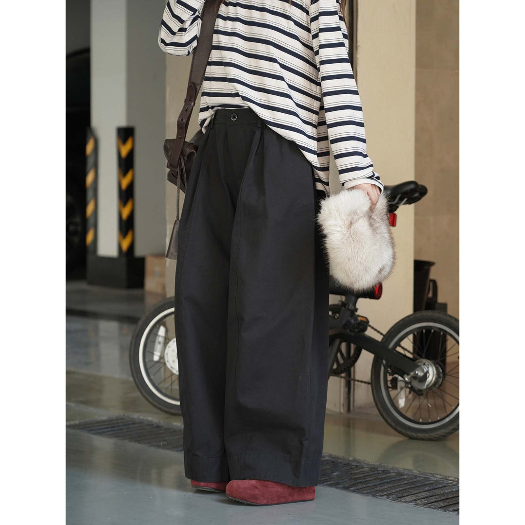 Damen Weite High‑Waist Bundfalten-Culottehose mit dezenter Knopfleiste Echoarchiv