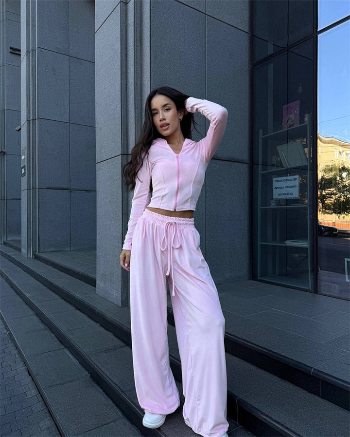 Damen Lounge-Set mit taillierter Kapuzenjacke und extraweiter Palazzo-Jogginghose – Élanora
