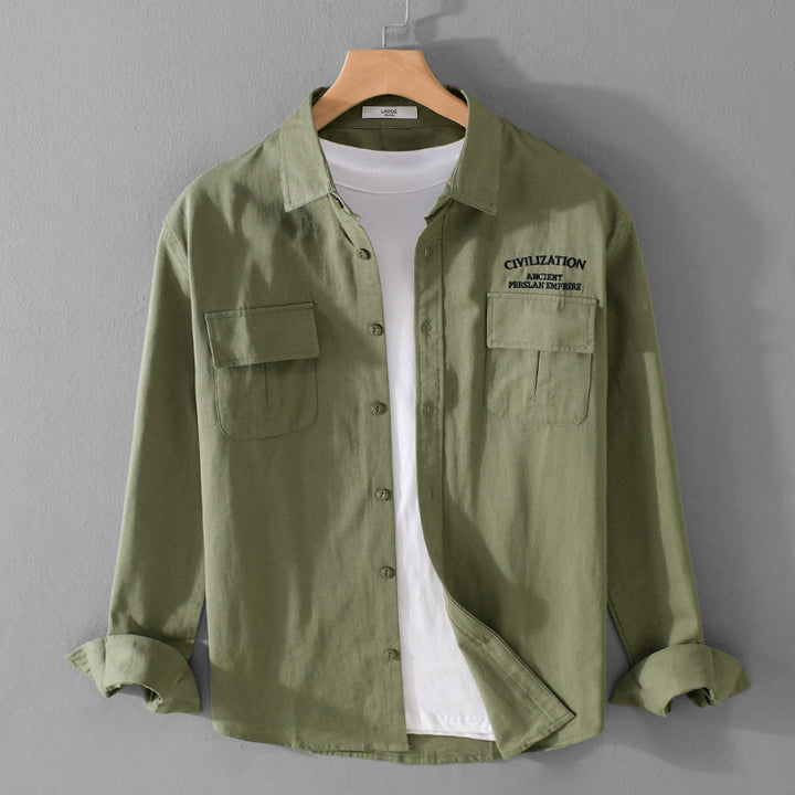 Herren Militärisch inspiriertes Overshirt mit Doppel-Brusttaschen und dezenter Stickerei Echoarchiv