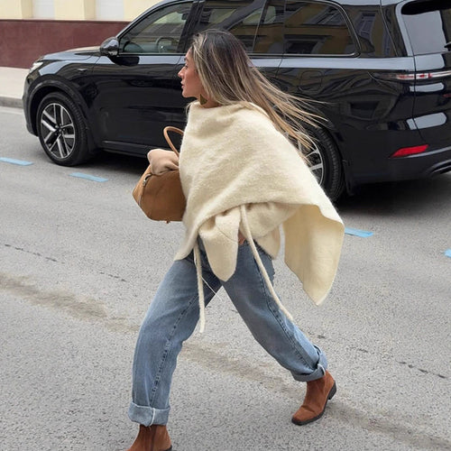 Damen Oversize Wollmix-Poncho mit asymmetrischem Fall und Bindebändern Echoarchiv