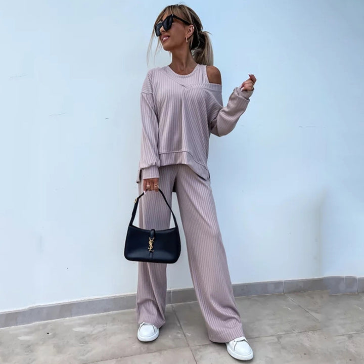 Damen nan elegantes Rippstrick-Zweiteiler Lounge-Set mit einseitigem Schulterfreischnitt und weitem Palazzo-Hosenbein Echo Archiv