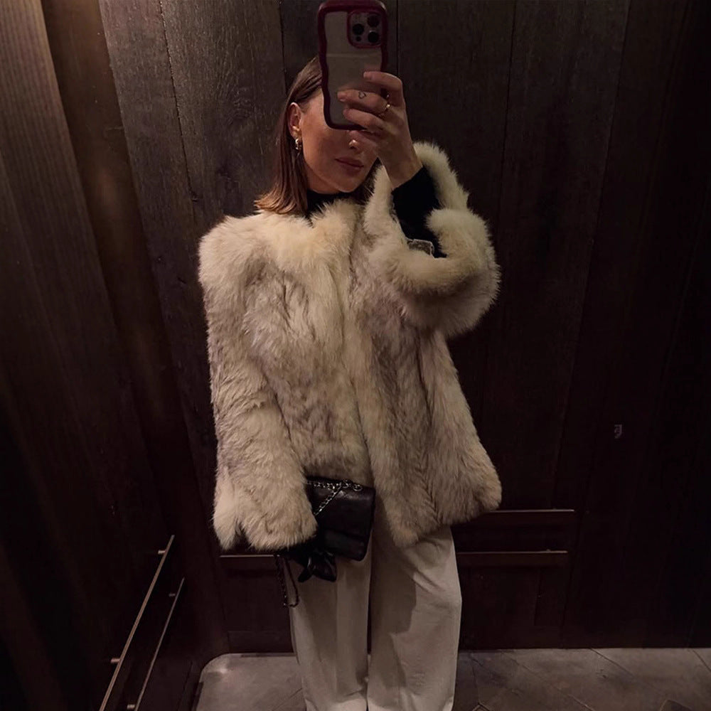 Damen Boxy-Kunstpelzjacke mit strukturierter Shag‑Optik und voluminösem Schalkragen Echoarchiv