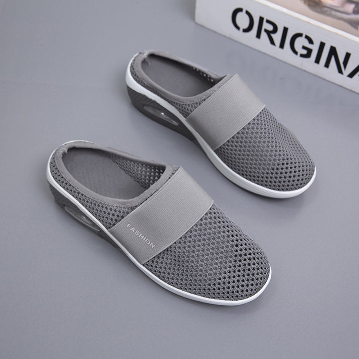 Damen Halbschuh-Slipper mit atmungsaktivem Strickobermaterial, elastischem Mittelfußriemen und Dämpfungssohle – Lioré
