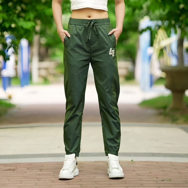 Damen Sportliche Jogginghose Echoarchiv