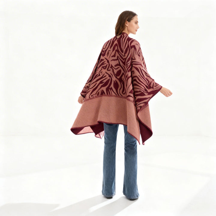 Damen Oversize-Jacquard-Wickelcape aus feinem Strick Echo Archiv