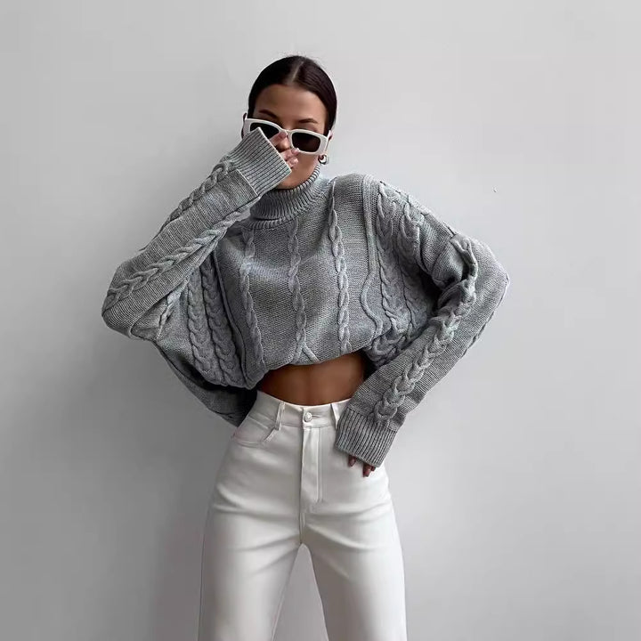 Damen Grobstrick-Rollkragenpullover mit Zopfstrick-Details Echoarchiv